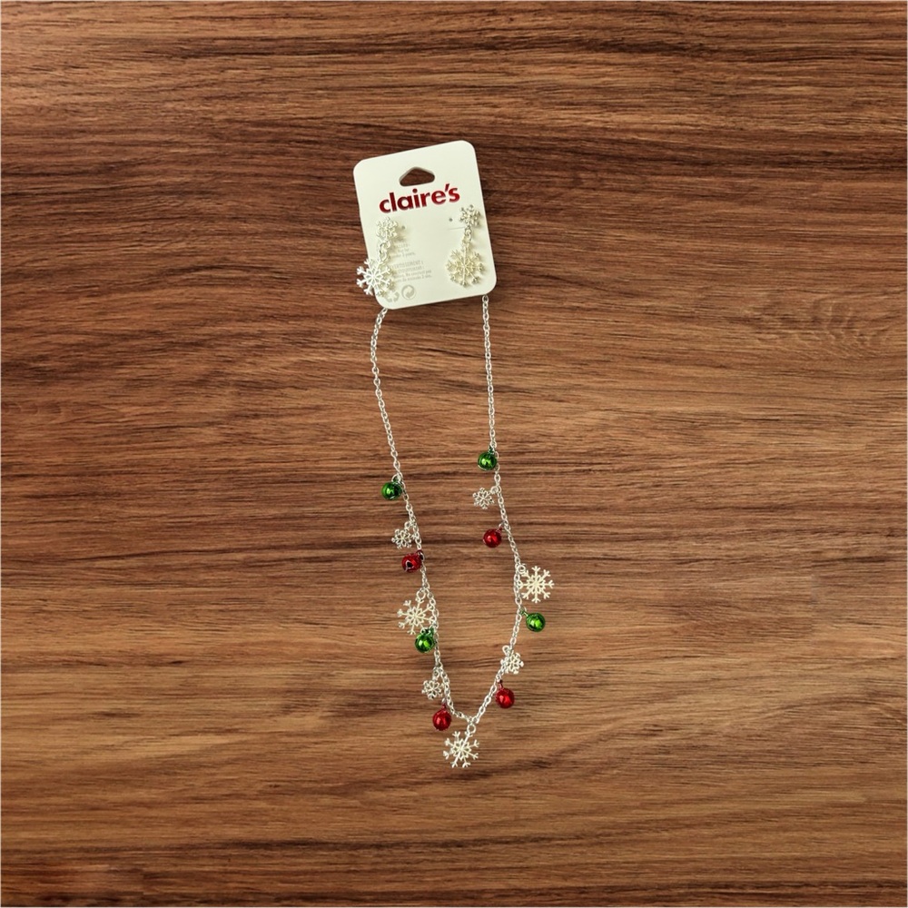 Claire's Silver Snowflake Necklace